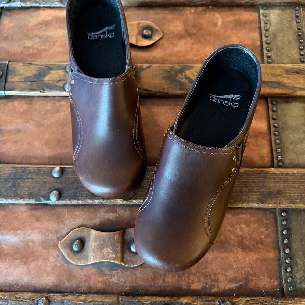 Dansko Women's Phoebe Clog - Picture 8 of 8
